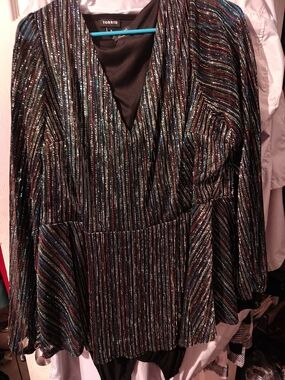 torrid Black Multi-Color Shimmery V-Neck Peplum Top